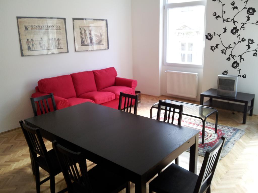 Anna 2 Bedrooms 2 Bathrooms 6 Bikes Boedapest Kamer foto