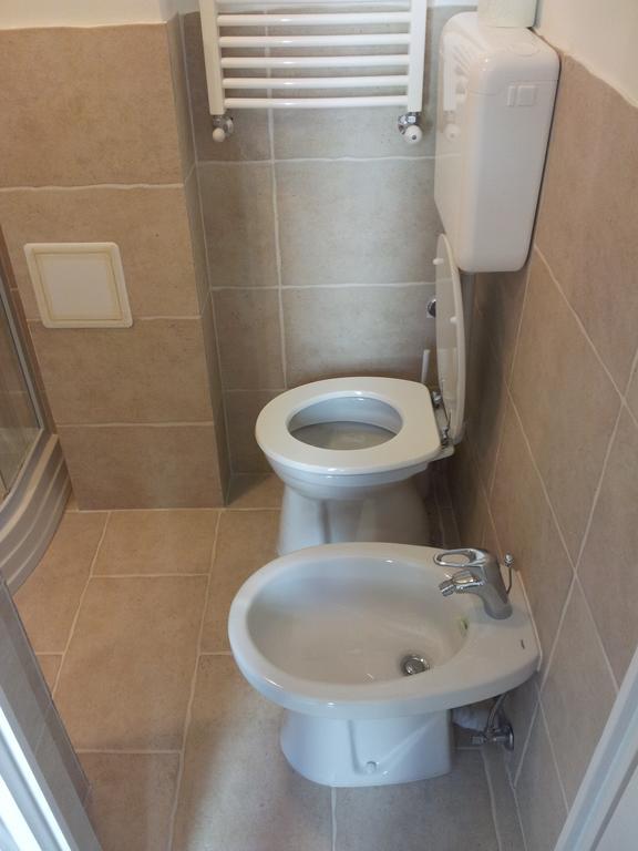 Anna 2 Bedrooms 2 Bathrooms 6 Bikes Boedapest Kamer foto