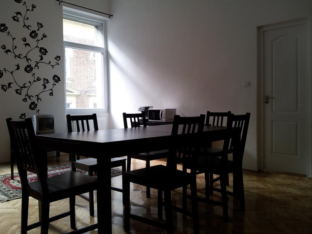 Anna 2 Bedrooms 2 Bathrooms 6 Bikes Boedapest Kamer foto